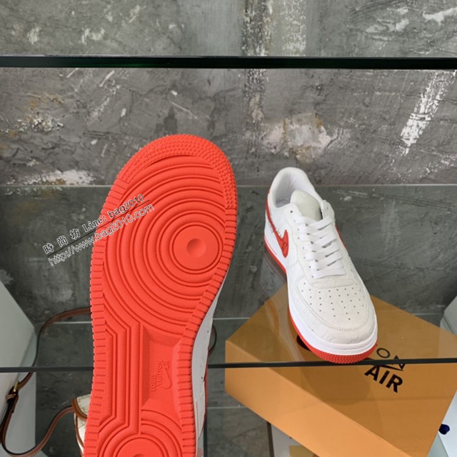 LV路易威登男士休閒運動鞋 Nike X Lv世紀大聯名22親友限定款運動板鞋 dx3148